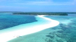 Pantai Ngurtafur, Kei, Maluku - Paket liburan ke pulau Kei, Maluku